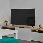 1br, Sleeps 3 - Wifi, Free Parking & Workspace 아파트 *